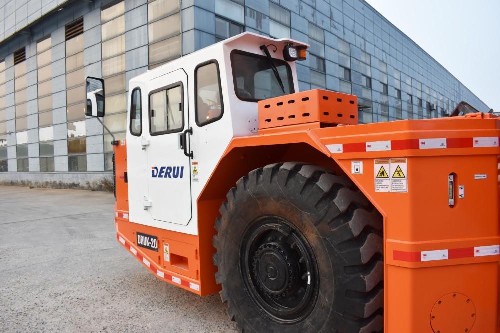 DRUK-20A Underground Dump Truck (17).JPG