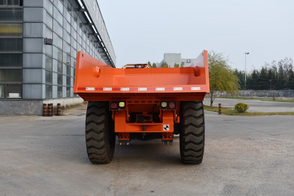 DRUK-20A Underground Dump Truck (2).JPG