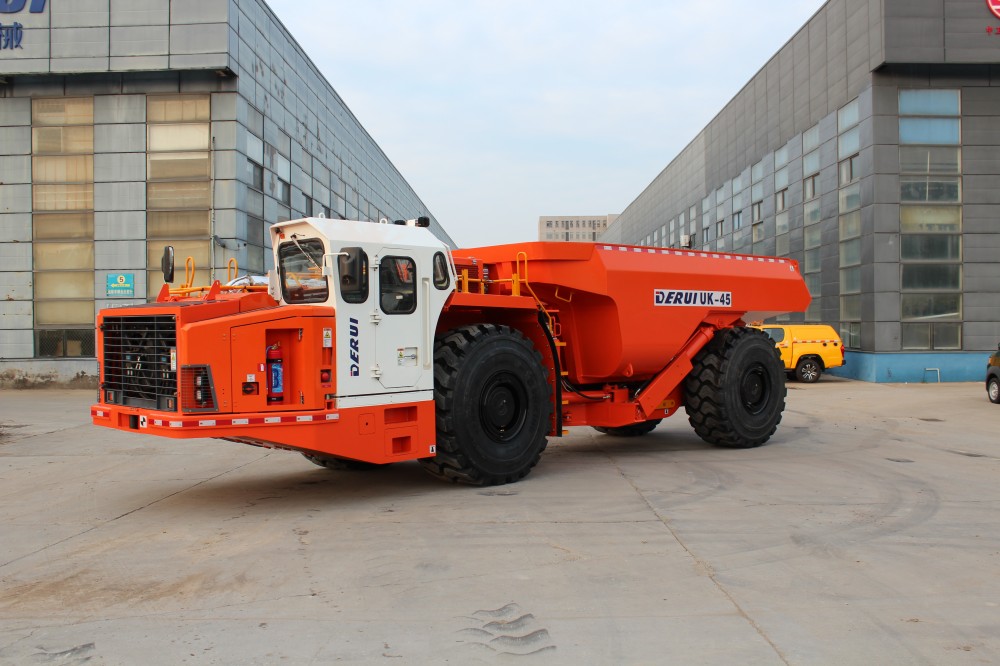 DRUK-45 Underground Dump Truck (1).JPG
