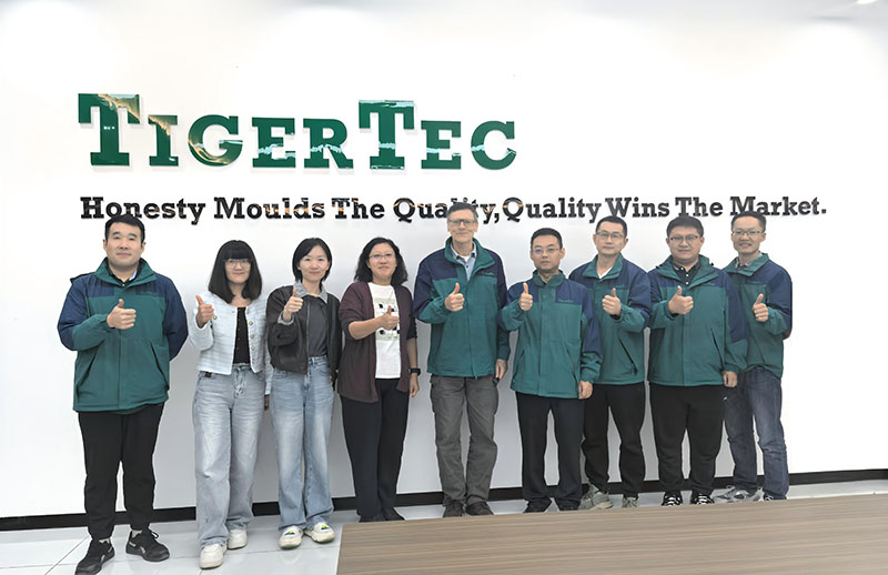 Warmly Welcoming Our Partners for Factory Visit and Cooperation Talks