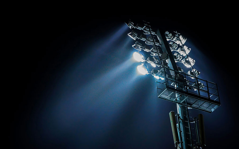 ၾႆးၾႃႉ LED Flood Light – ၶိူင်ႈၵႄႈလိတ်ႈၾႆးၾႃႉ ဢၼ်မီးႁႅင်း တႃႇဢွင်ႈတီႈယႂ်ႇ