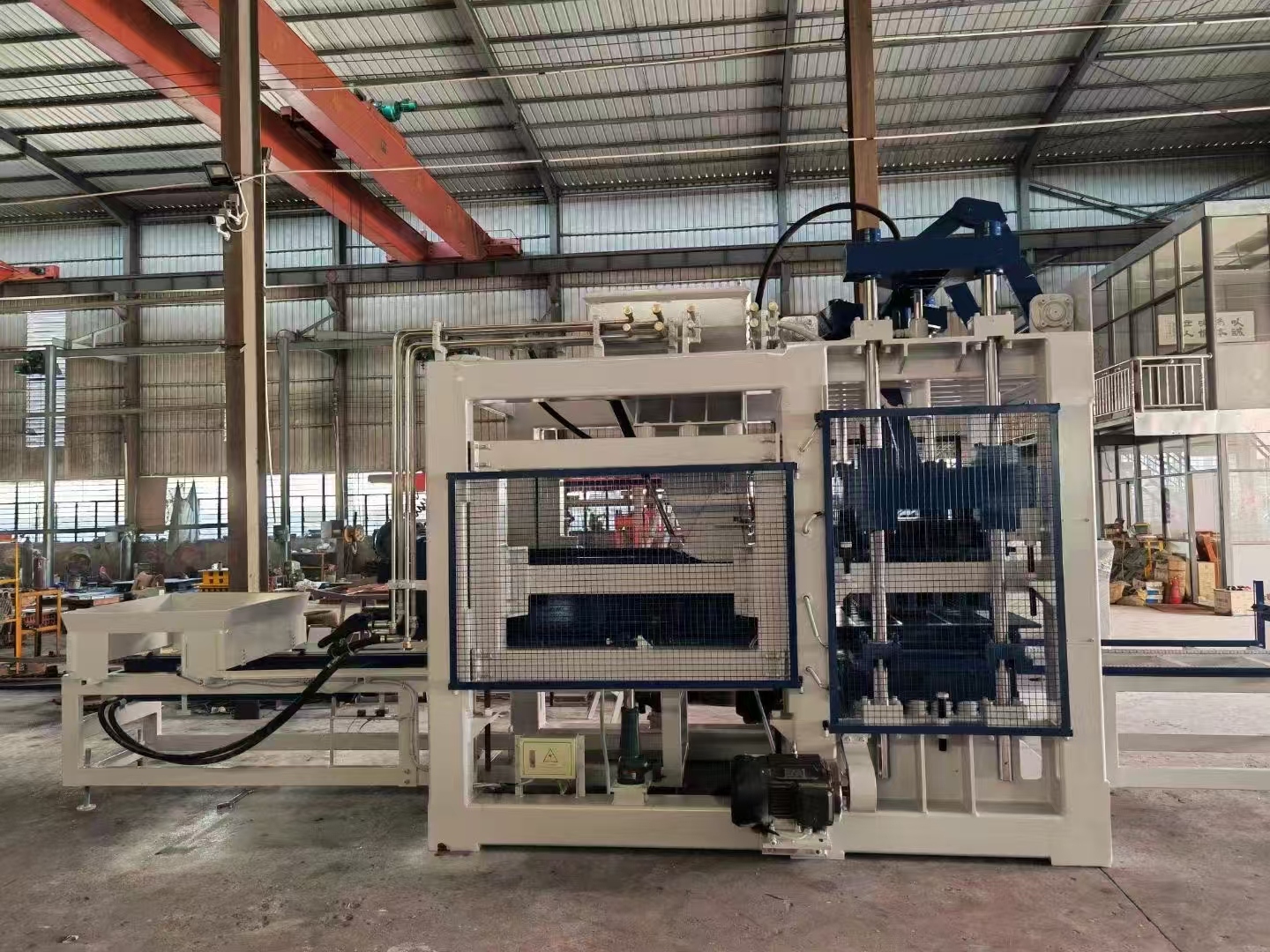 Zhongke Machinery QT10-15 Brick Making Machine