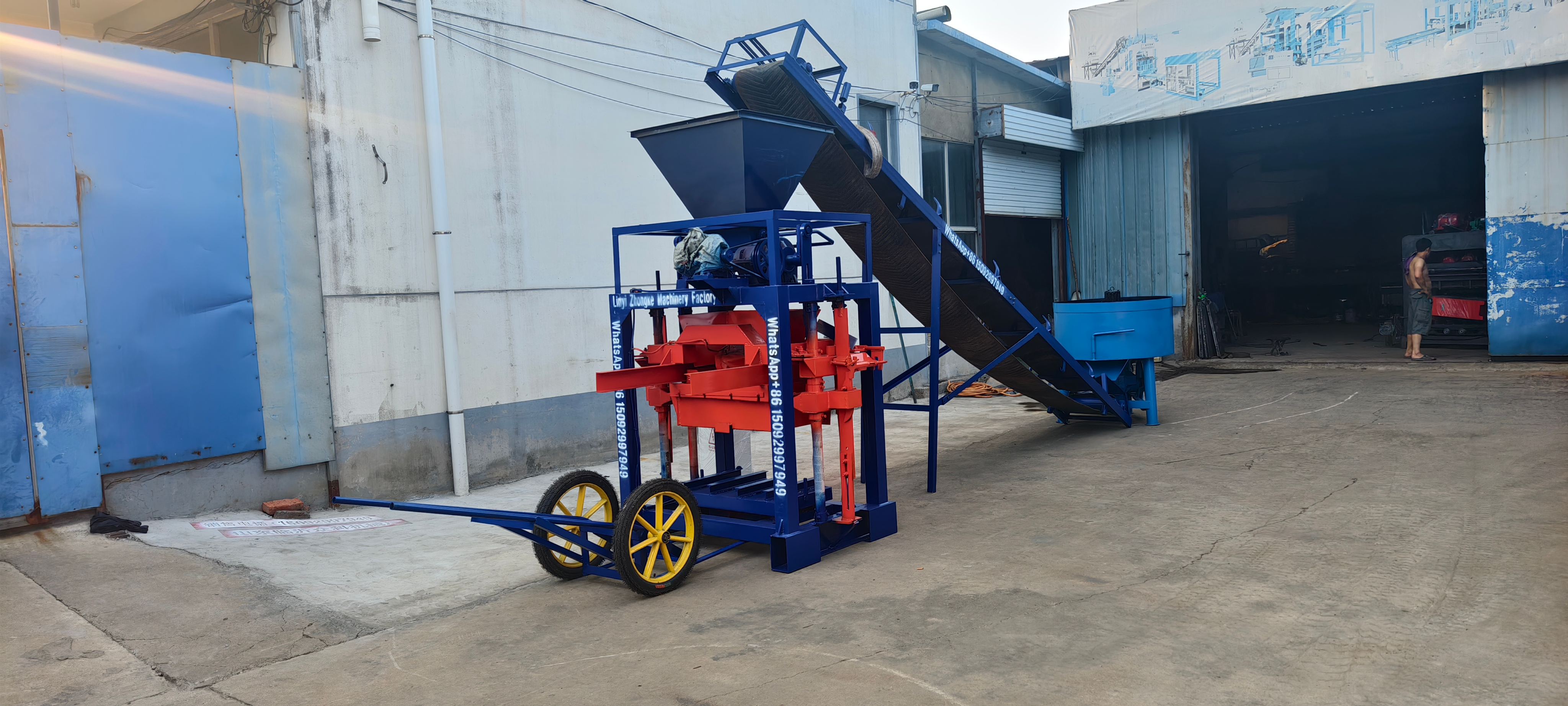 QT4-35 block making machine