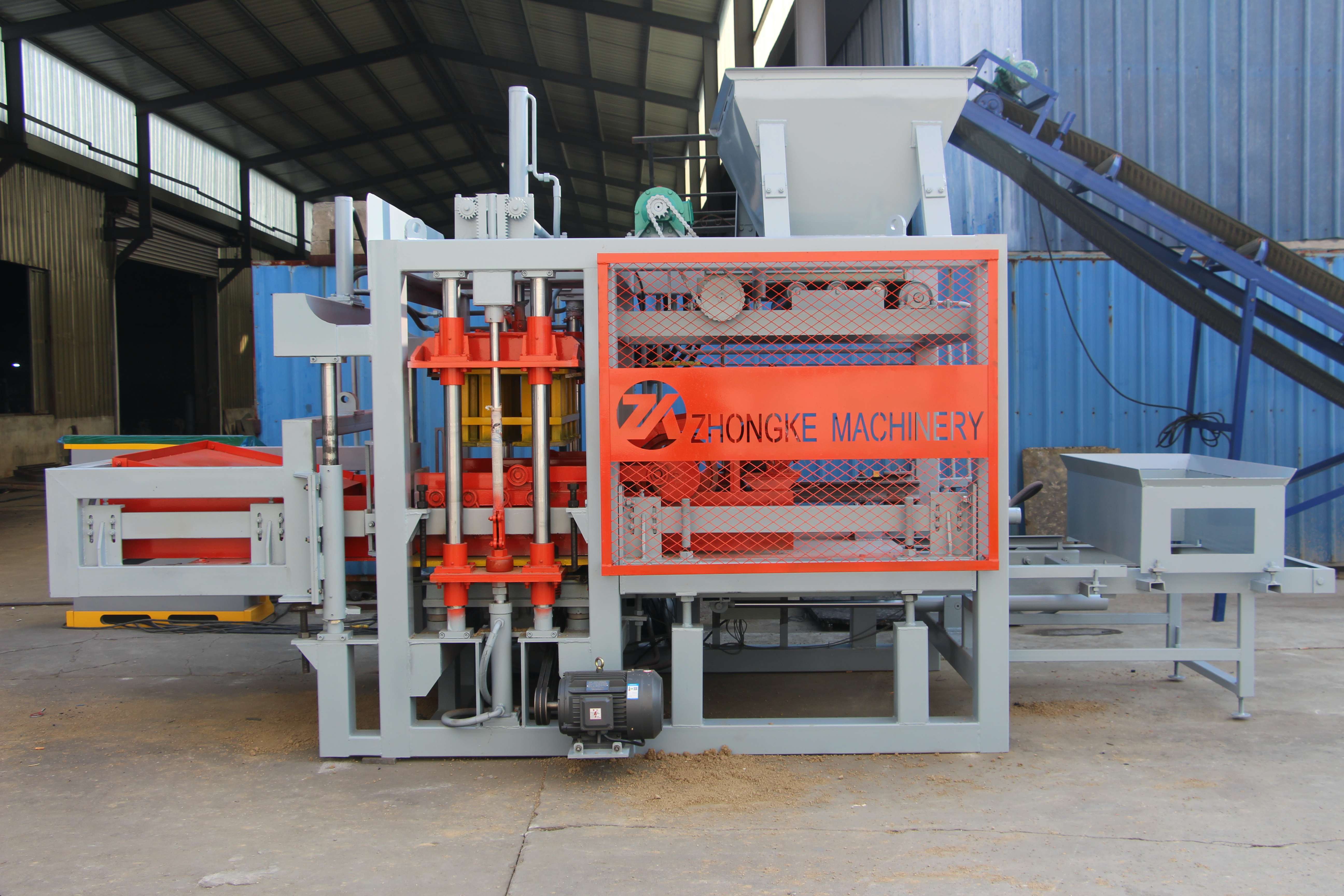 Zhongke Machinery QT5-15 Hydraulic Brick Machine