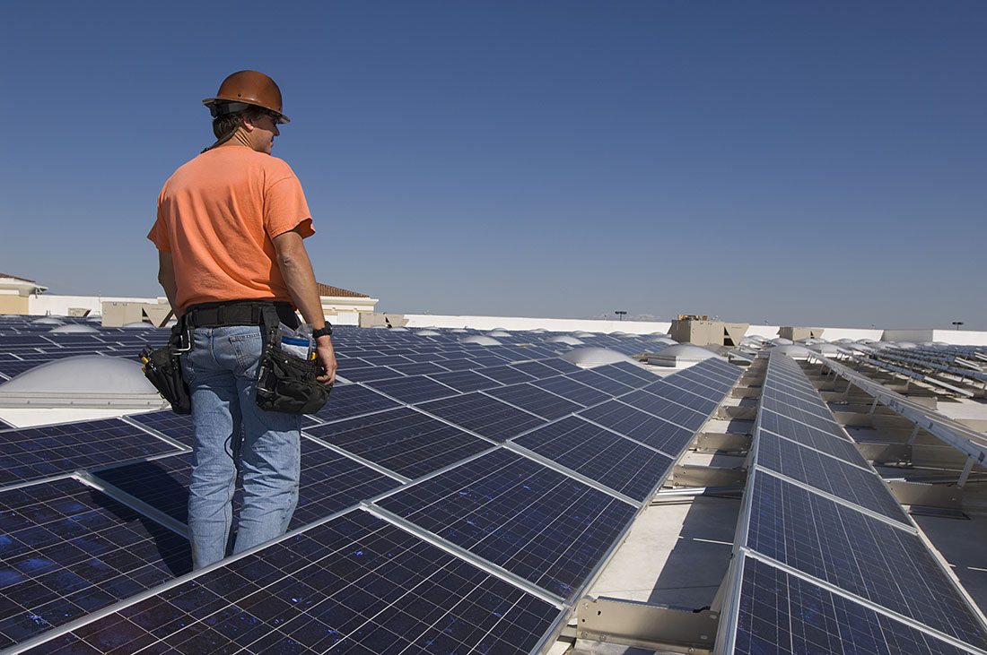 600-620W High-Power Solar Panels 1