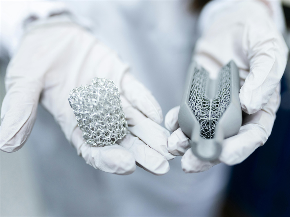 Disposable Nitrile Glove For Electronics Industrial Use (2)
