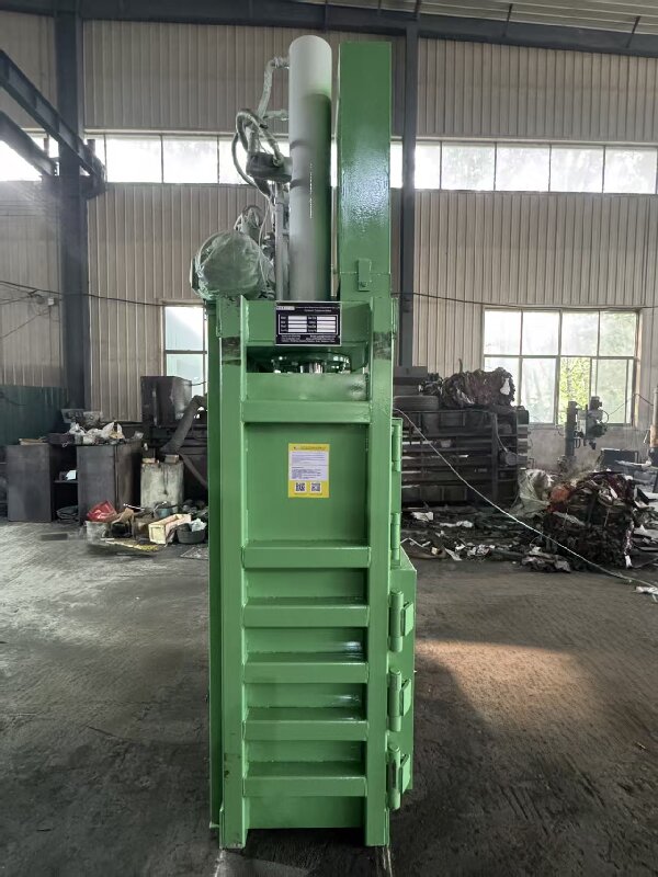 Cardboard Box Baler Machine (10)