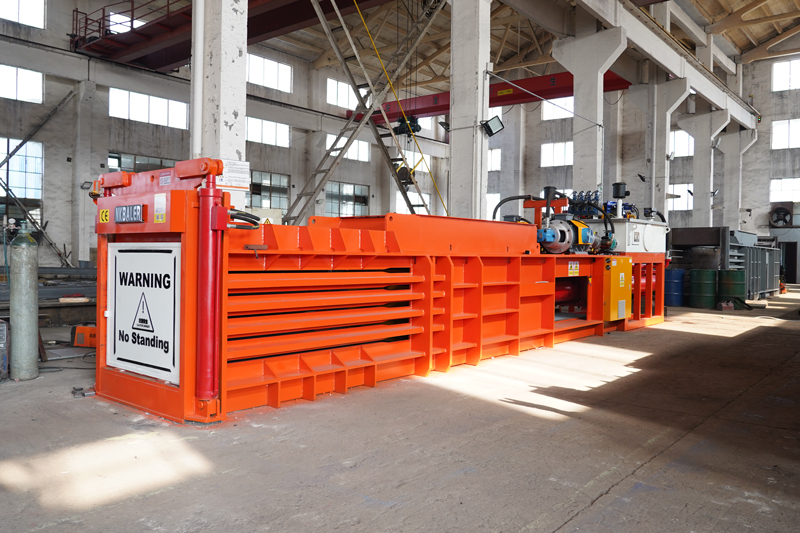 Hydraulic-baler-(11)
