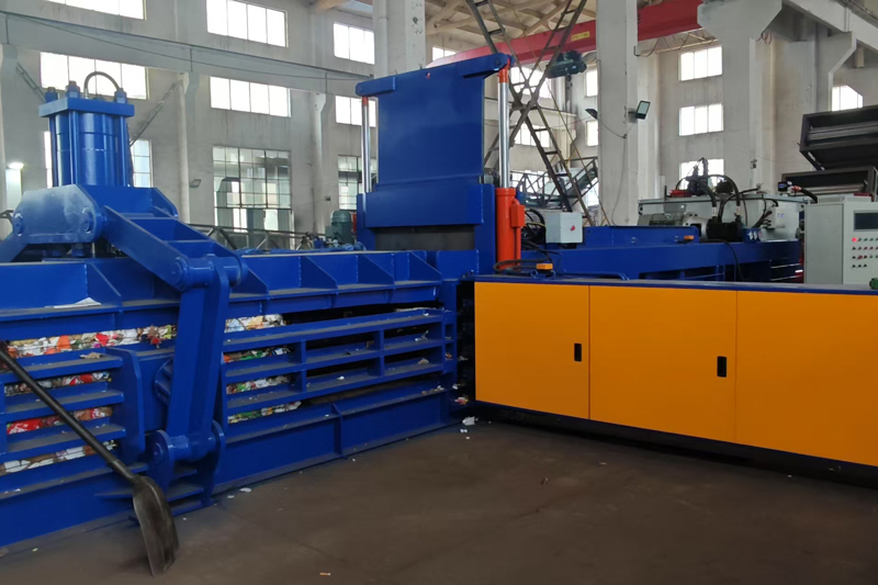 Hydraulic-baler-(13)
