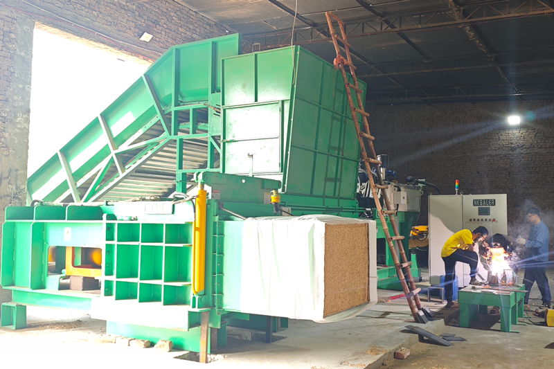 Hydraulic-baler-(15)