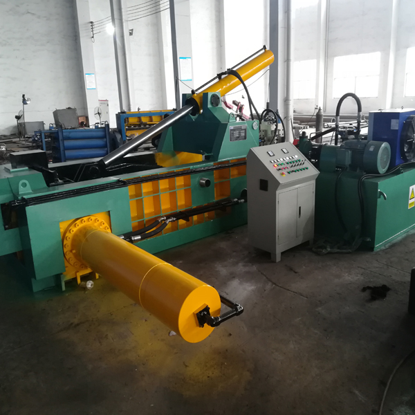 scrap metal balers (17).jpg