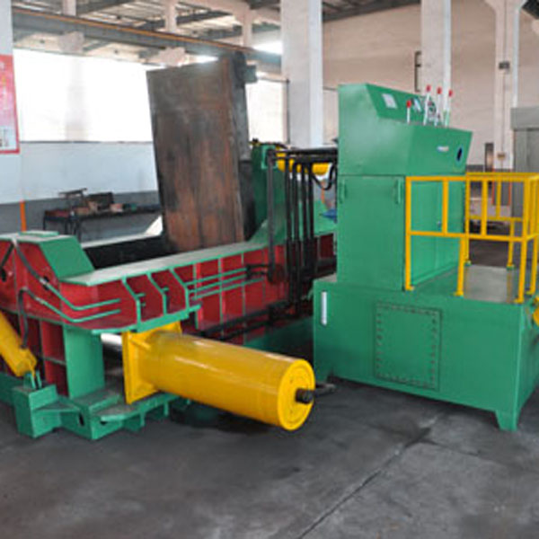 scrap metal balers (2)