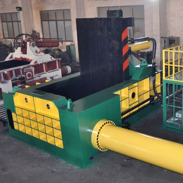 scrap metal balers  (4)