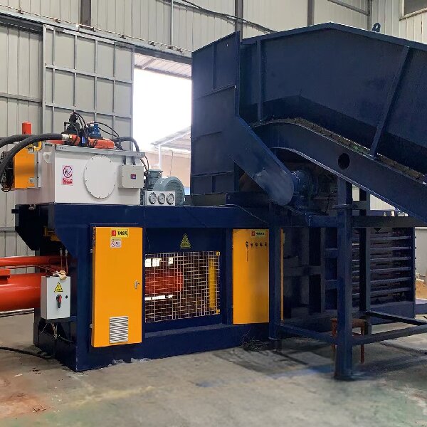 semi baler (7).jpg
