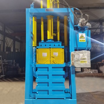 NK30LT Lifting Chamber Baling Machine