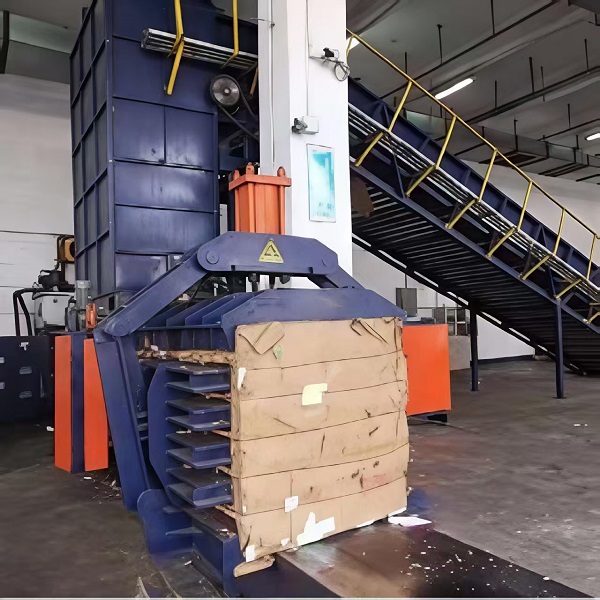 Why Shipping Cost Remains High for Loose Waste? Hydraulic Baling Solution