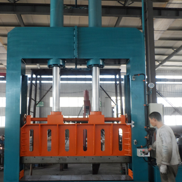 Combined Solution: Baler Matched with Waste Shredder Production Line
