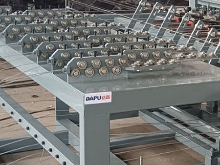 ລູກກິ້ງຍືດຜົມ