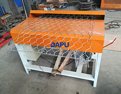 Сітчасто-окантовувальна машина