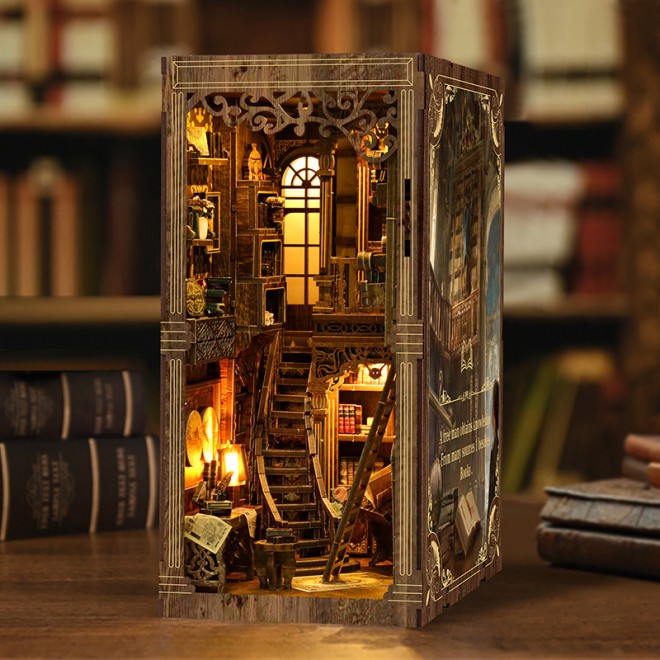 OEM/ODM Wooden 3D Miniature Landscape Puzzle Bookend/Magic House