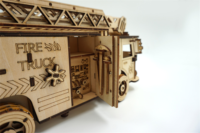 Fire truck wooden model structure detail