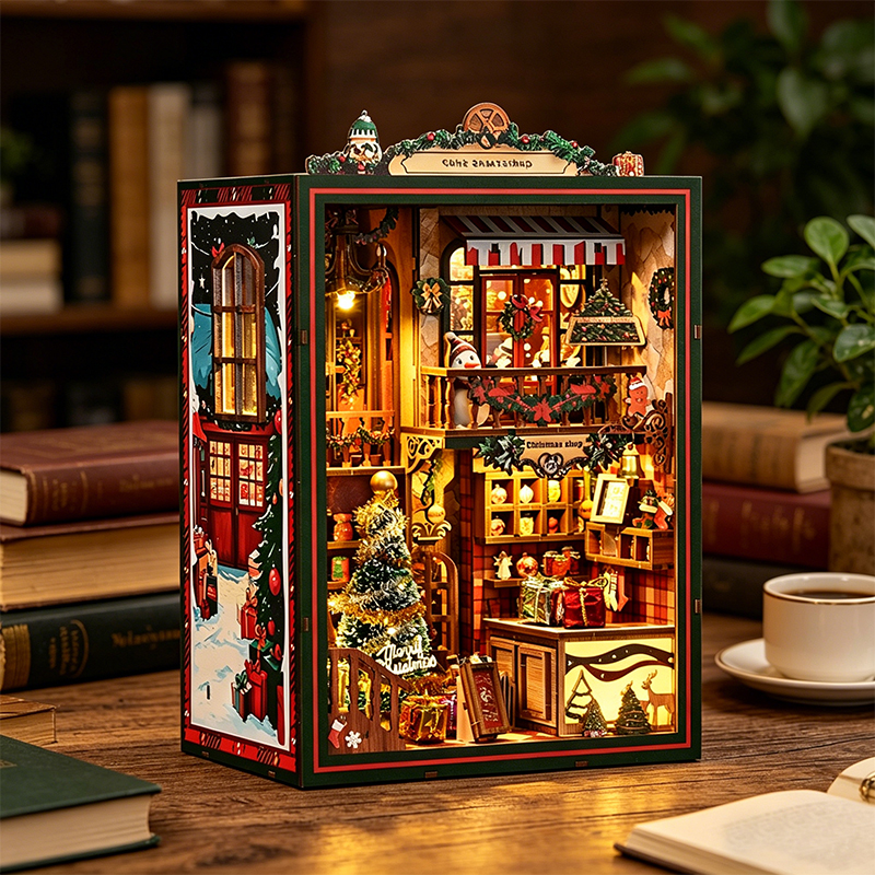 Christmas Book Nook Display 43