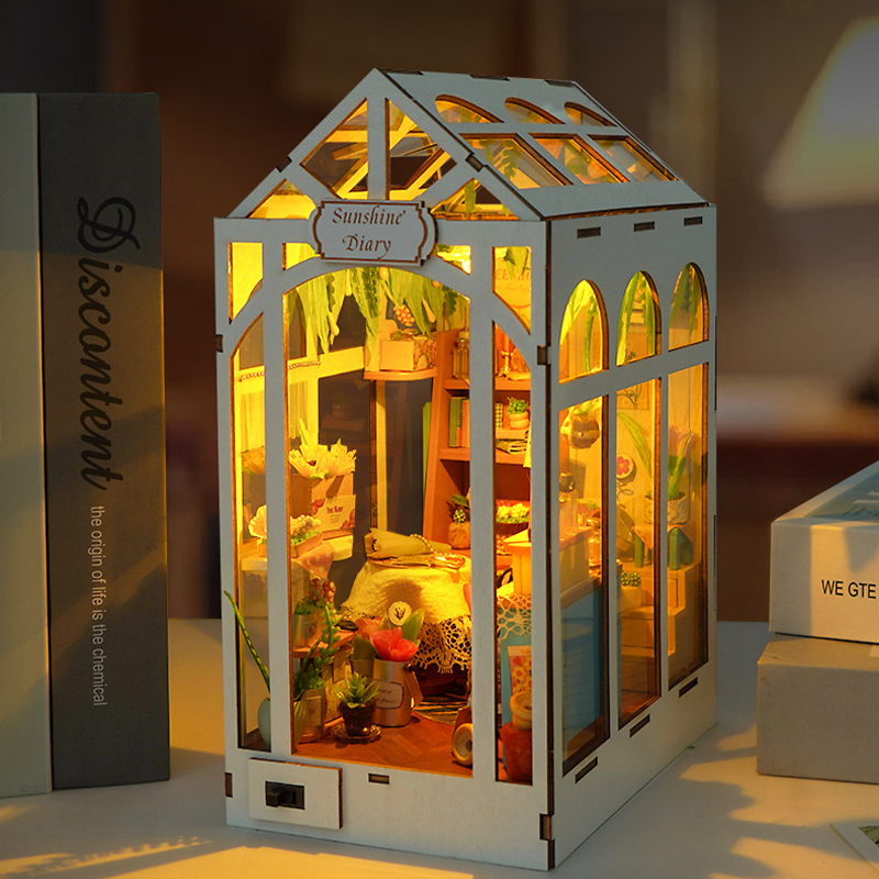 How to Choose a Wooden DIY Kit Manufacturer for OEM and Wholesale Orders