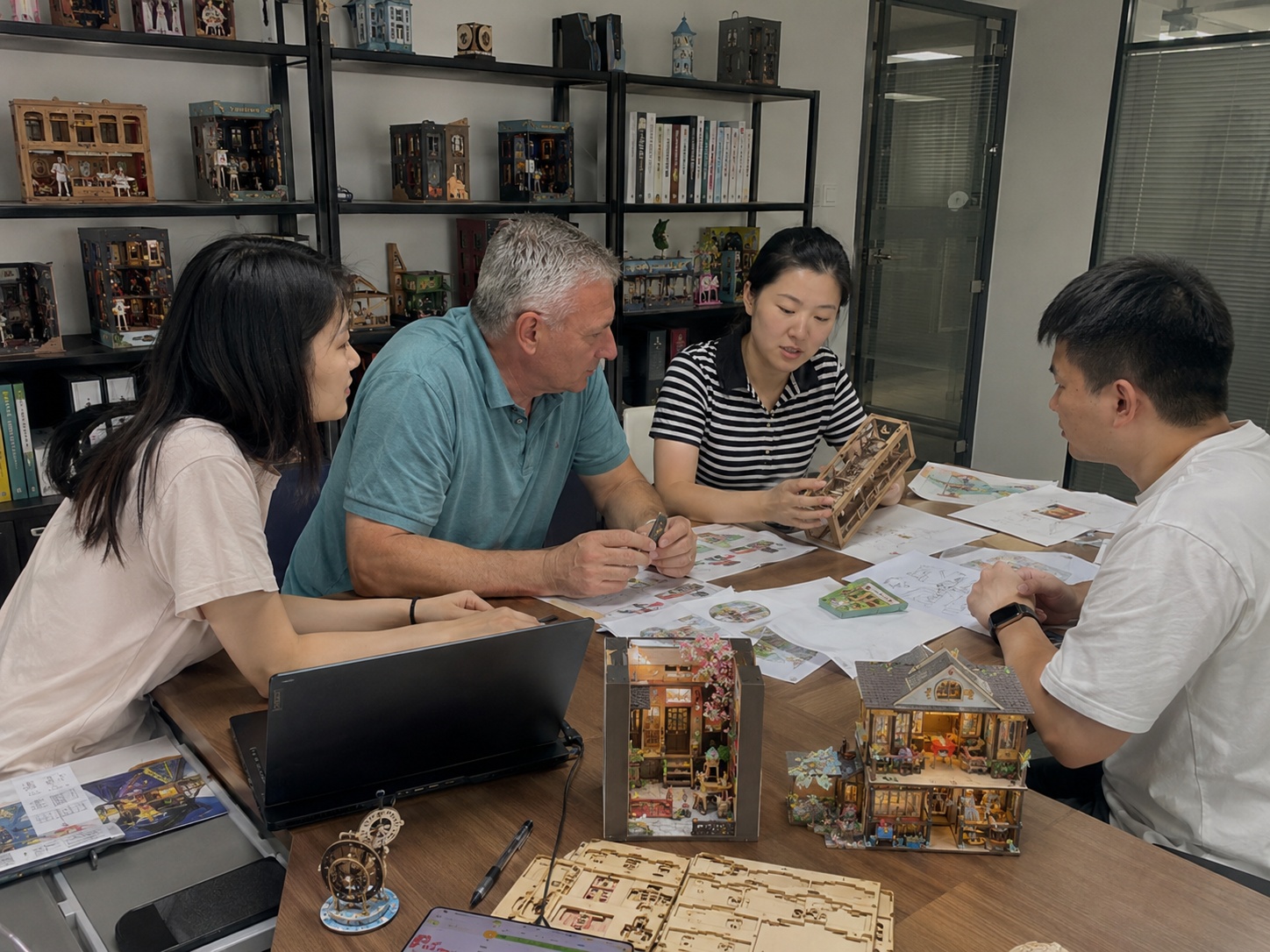How Our Design Team Supports Custom Wooden DIY Product Development