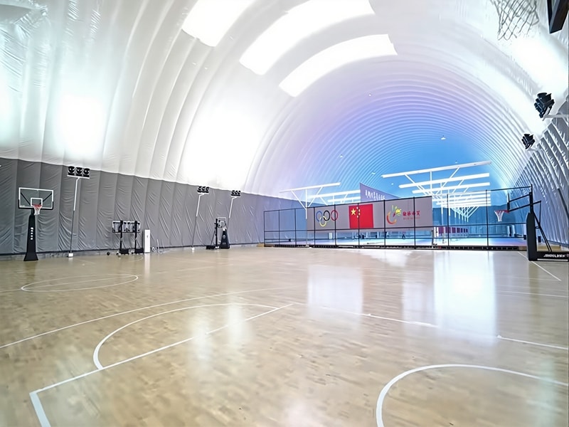 Column-free air dome structure