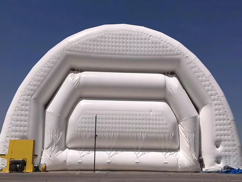 Individuell gestaltetes Logo für Air Hangar
