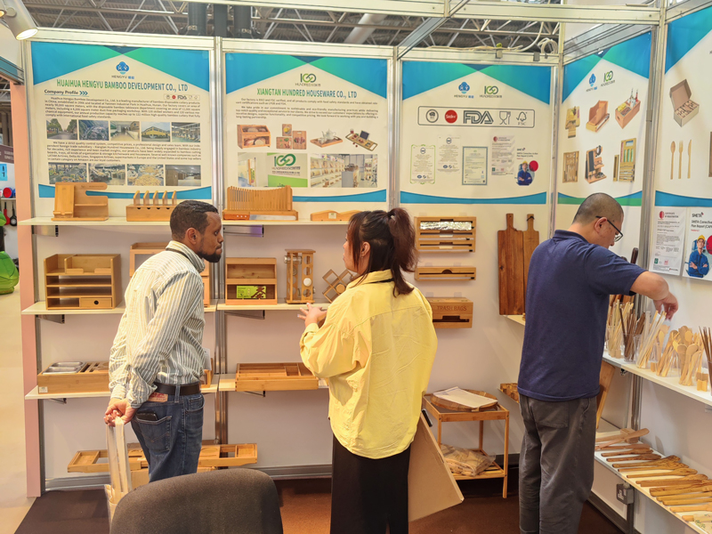exhibition4