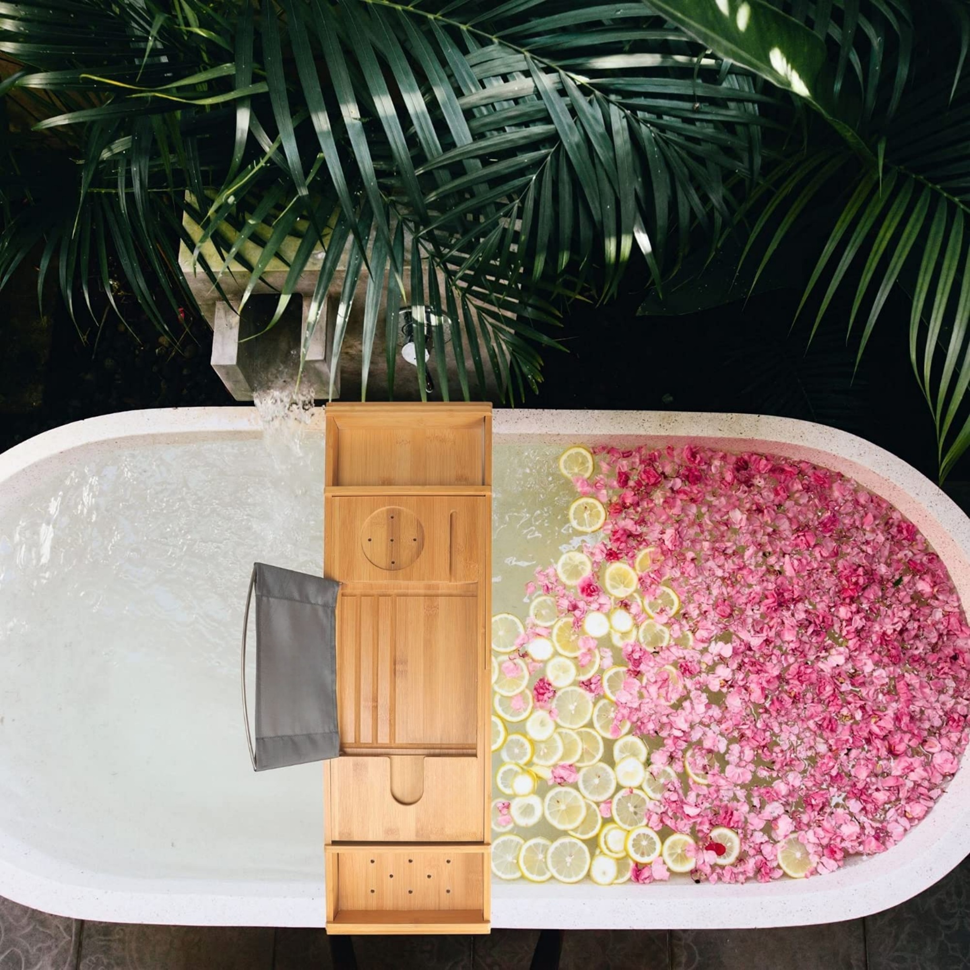 kay-liksye-spa-banbou-kaddy-topview-lifestyle