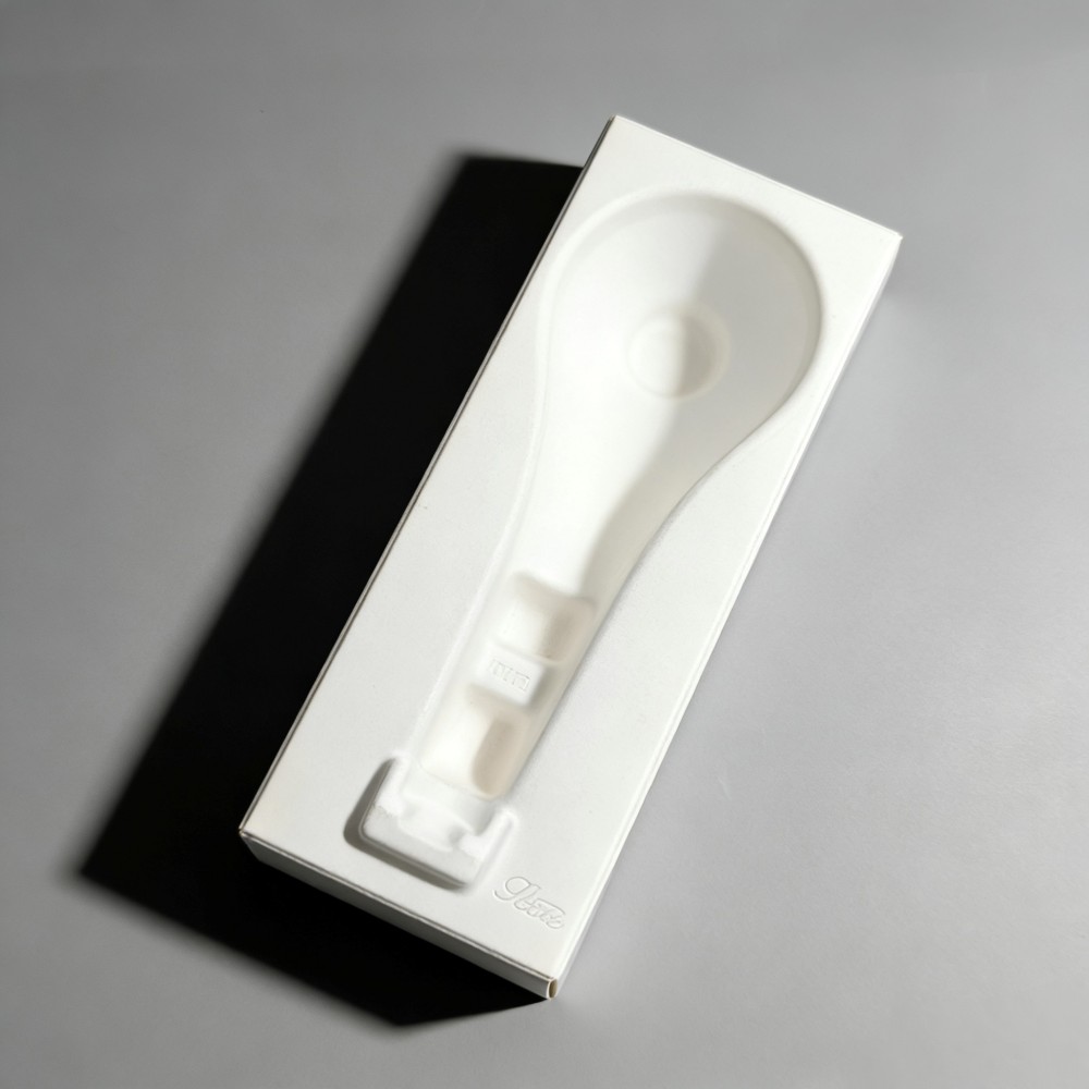 エコシャワーヘッドのパルプ製インナートレイ.jpg