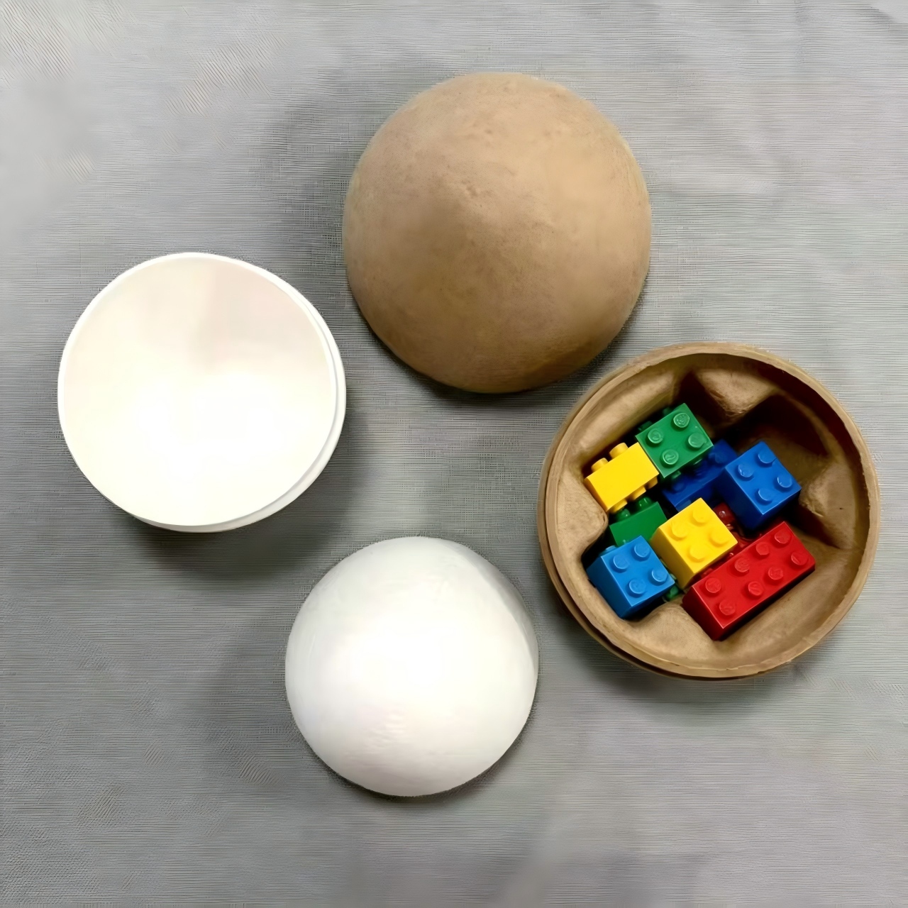 Eco-Friendly Dry-Pressed Molded Pulp Egg Packaging.jpg