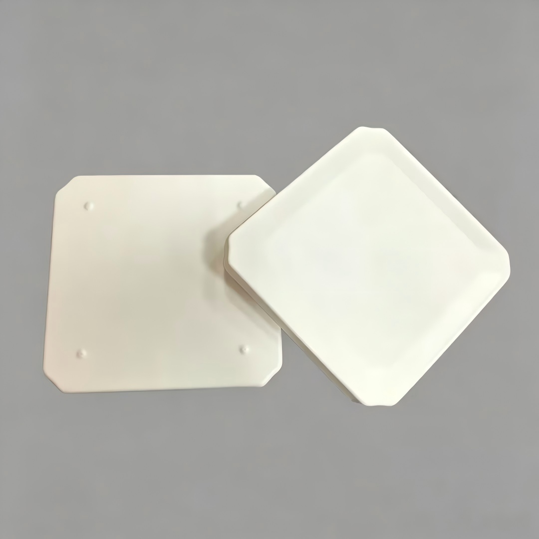 boîte cadeau personnalisée en pâte à papier biodégradable.jpg