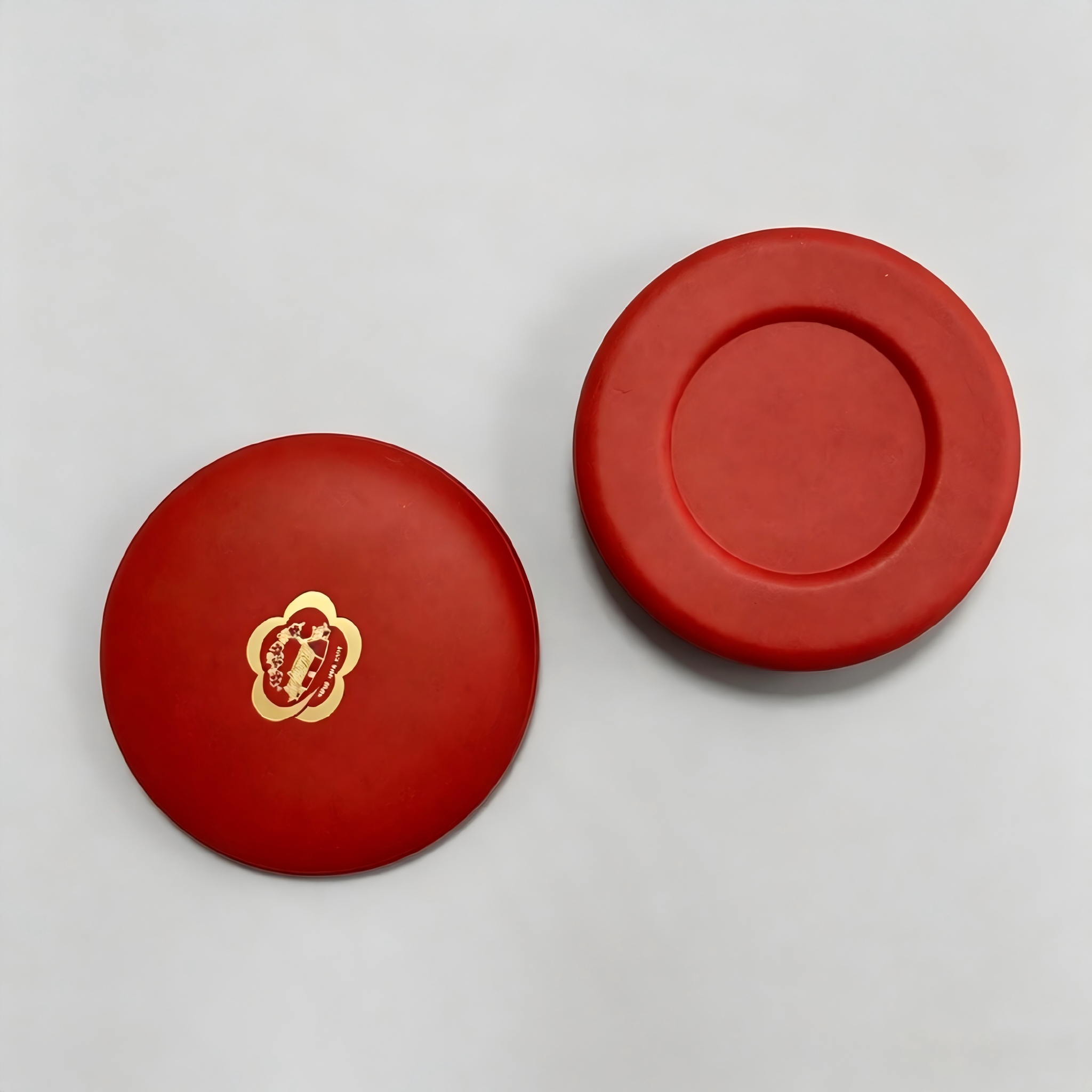 Eco-Friendly Round Paper Pulp Gift Box.jpg