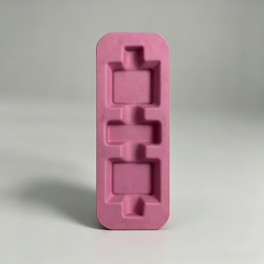 Pâte à papier pressée à l'état humide sur mesure pour cosmétiques...