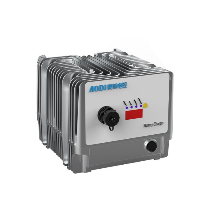 QE2430, QE2436 Industrial Charger 900W