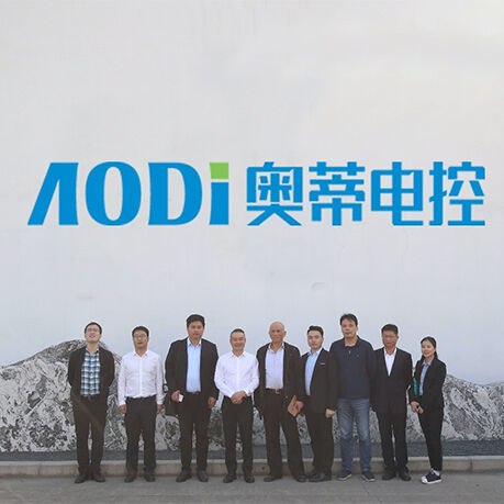 Glad to Meet with Mr Zhu from Cybernaut Investment (2).jpg