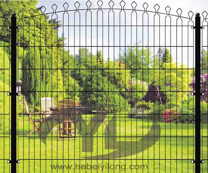 Arc deco panel fence