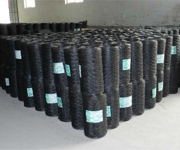 Black hexagonal wire net