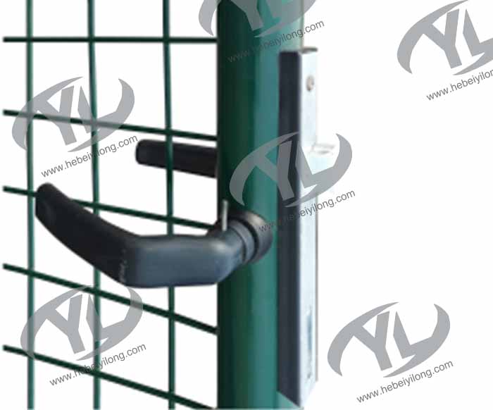 Round post promotion single garden gate