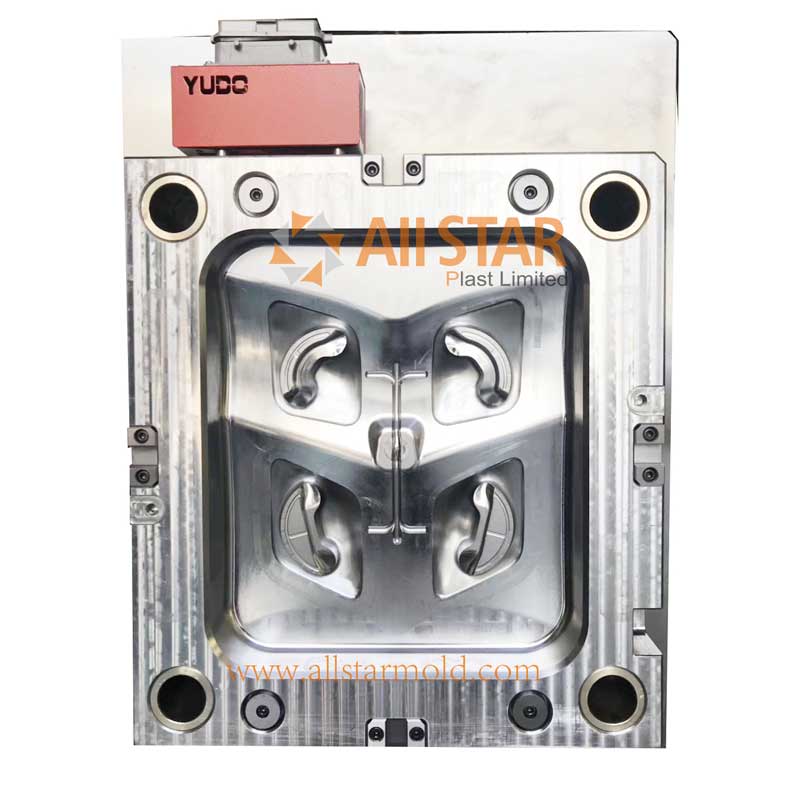Automotive Lamp Mold