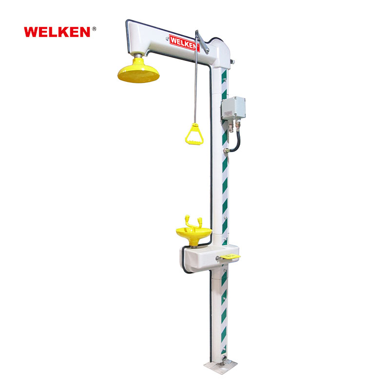 Douche et lave-yeux d'urgence chauffants pour environnements industriels froids