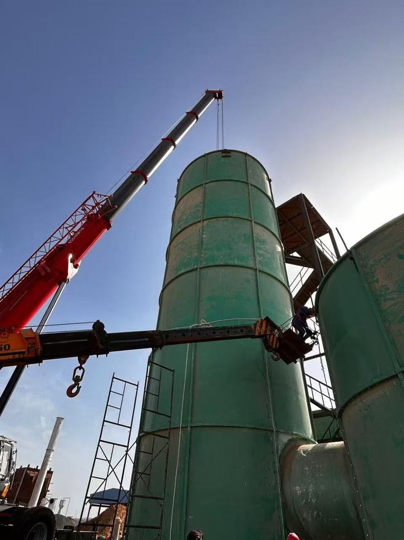 Equipment installation and commissioning is a meticulous and rigorous work, strong practicality, which is directly related to whether the plant can reach the production standard. The installation of standard equi (3).jpg