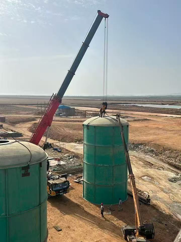Equipment installation and commissioning is a meticulous and rigorous work, strong practicality, which is directly related to whether the plant can reach the production standard. The installation of standard equi.jpg