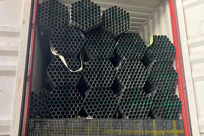 black-pipe-1