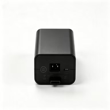 電子機器用AC/DC電源アダプター（卓上および壁掛けブラケットオプション付き）、カスタム電圧・電流対応、複数認証取得済み、OEM対応