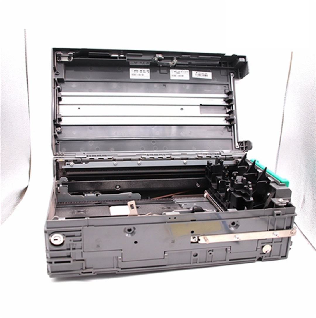 ATM Parts Diebold Opteva 368 AB casse...