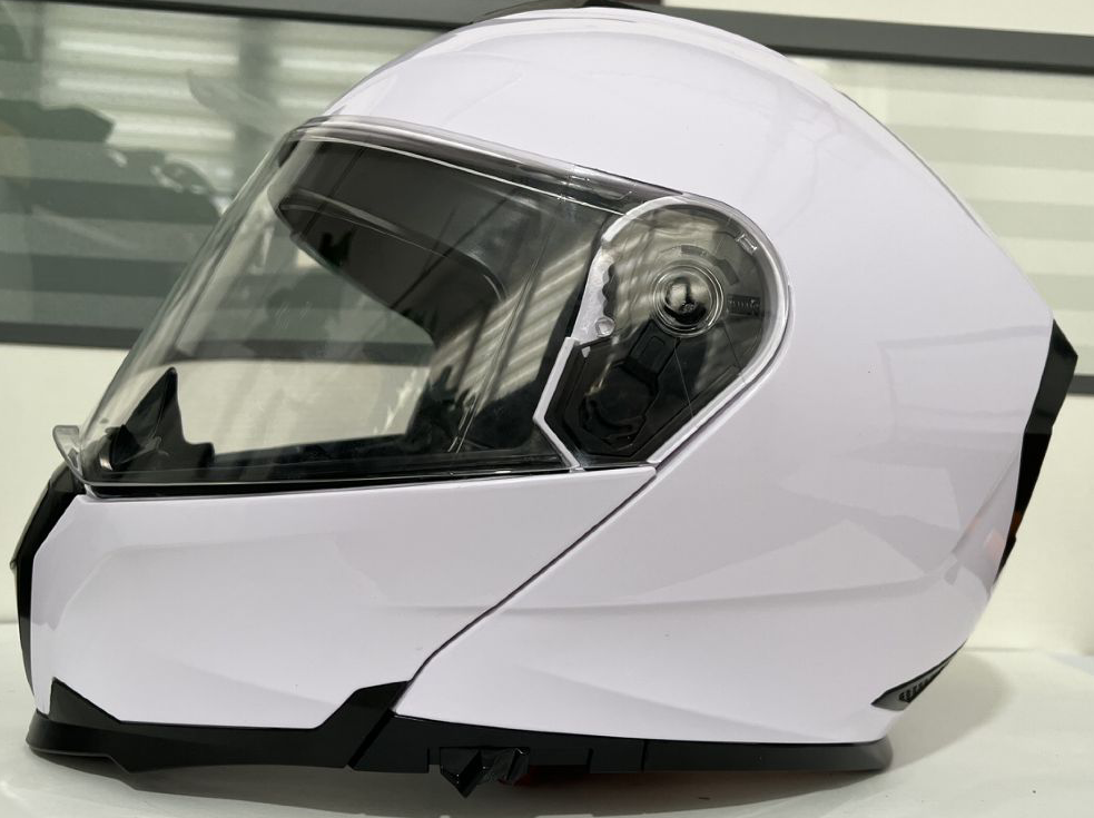 Motorcycle helmet manufacturers say what to pay attention to when choosing a helmet